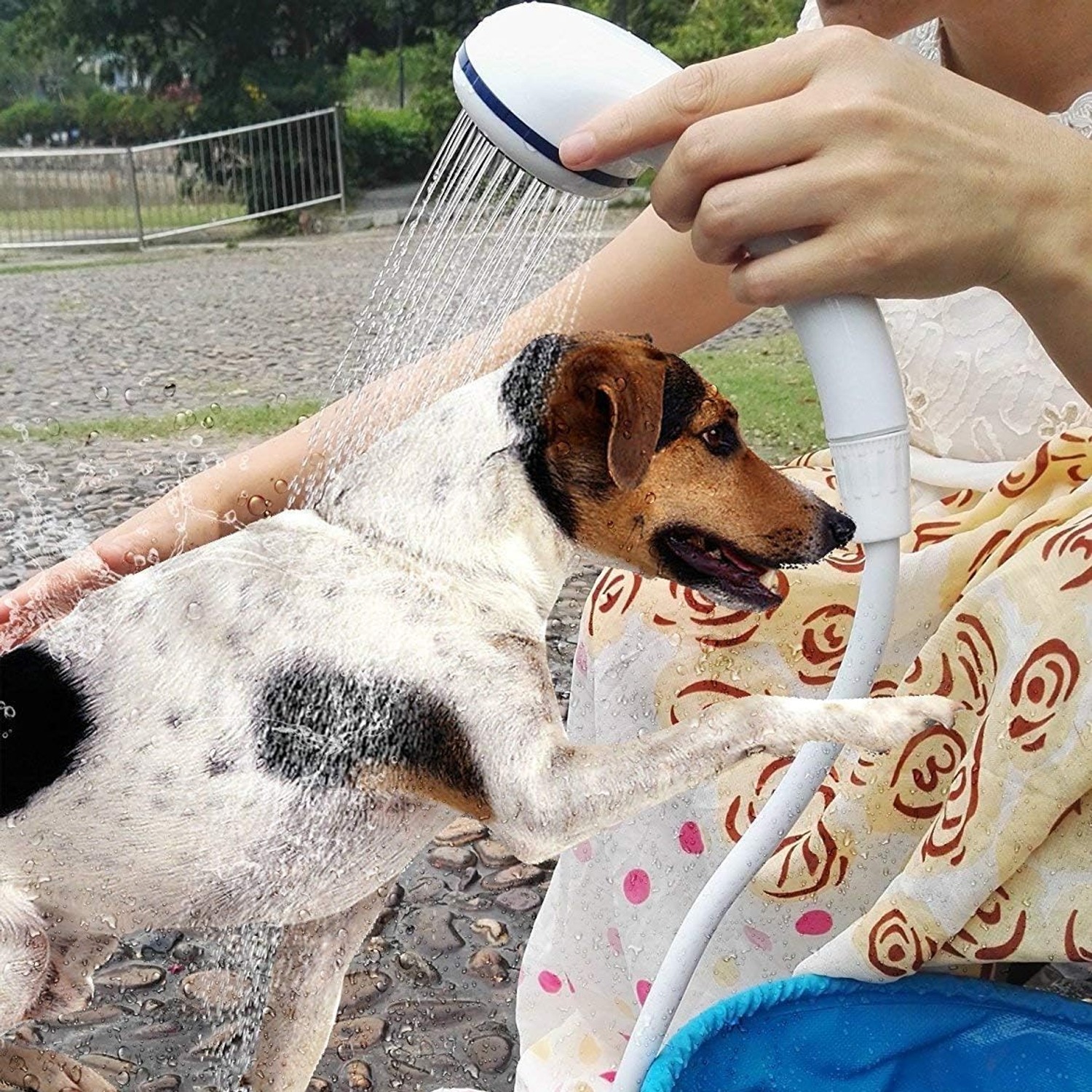 Portable Camping Shower Pump with Rechargeable Battery: image 6